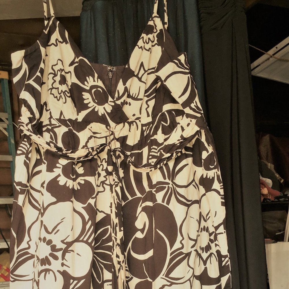 Forth & Towne XL MINI DRESS Side Zipper and Wrap Belt  Brown and White